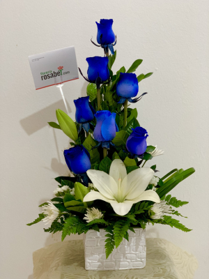 Arreglo Floral de 6 Rosas Azules Única